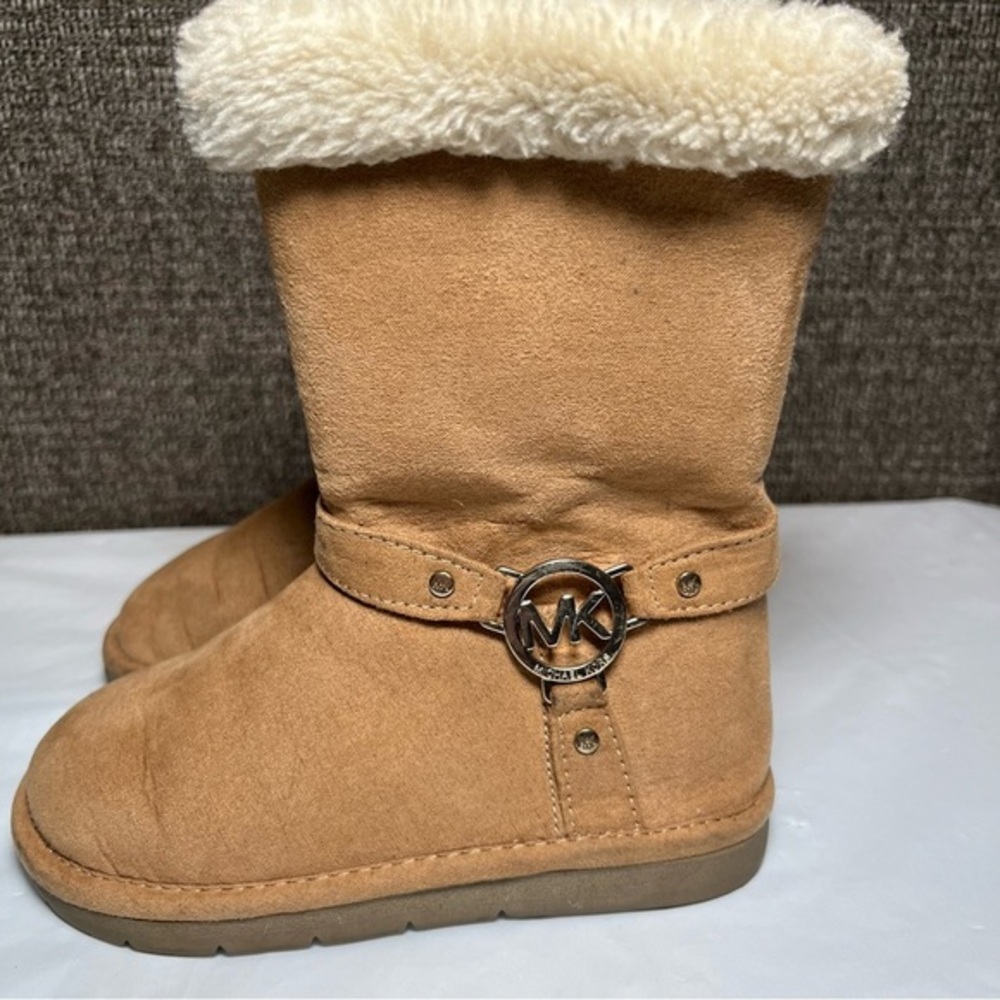 Michael Kors Brownie T Tan Side Zip Boots Girls Size 7 Faux Fur Winter Preppy